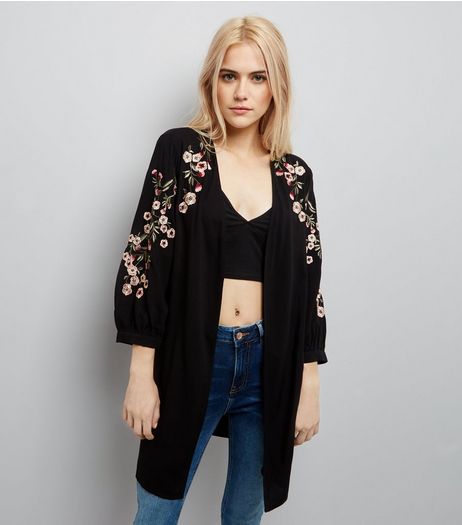 Black Floral Embroidered Sleeve Kimono | New Look