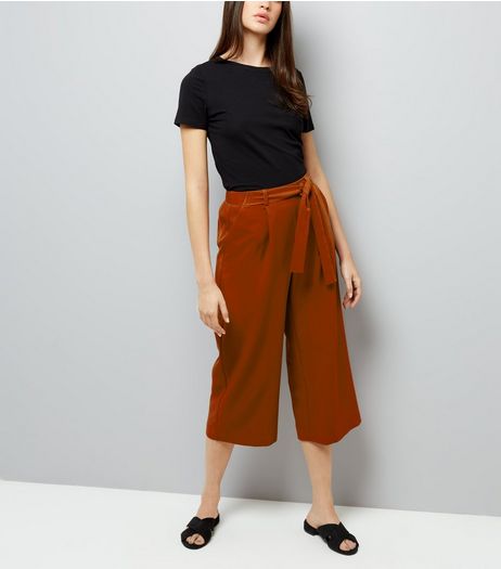 Brown Crepe Tie Waist Cropped Trousers | New Look