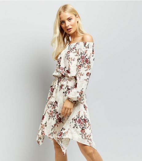 Cream Floral Print Chiffon Hanky Hem Dress | New Look