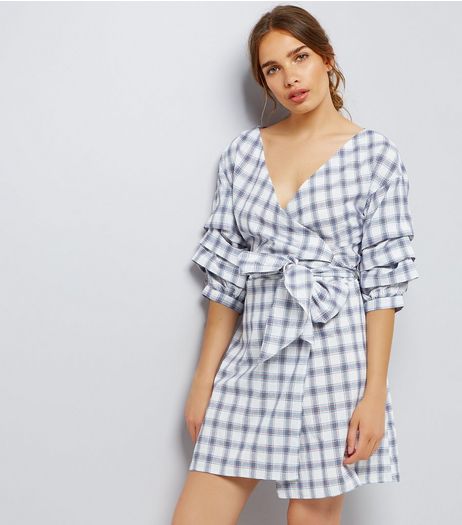 White Check Gathered Sleeve Dress | New Look