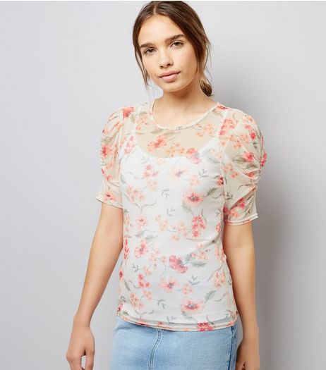 White Floral Print Gathered Sleeve T-Shirt | New Look