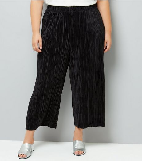 Curves Black Pleated Culottes | New Look