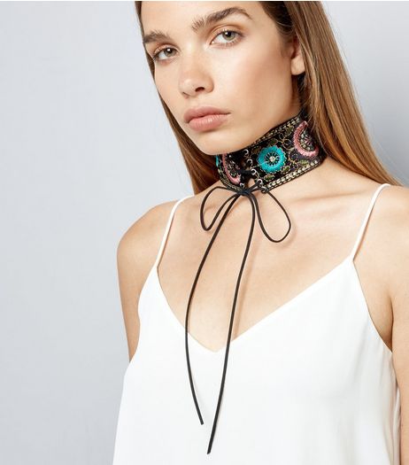 Black Floral Embroidered Lace Up Choker | New Look