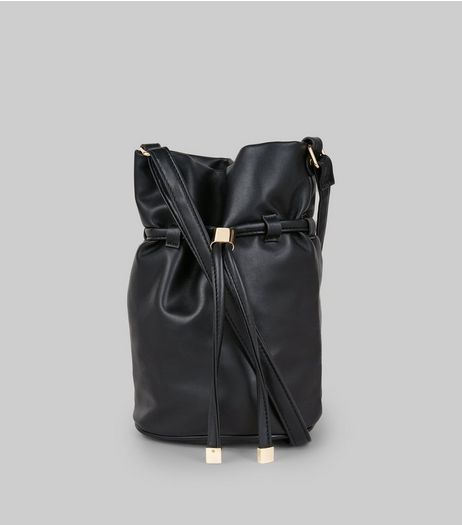 Black Duffle Shoulder Bag | New Look