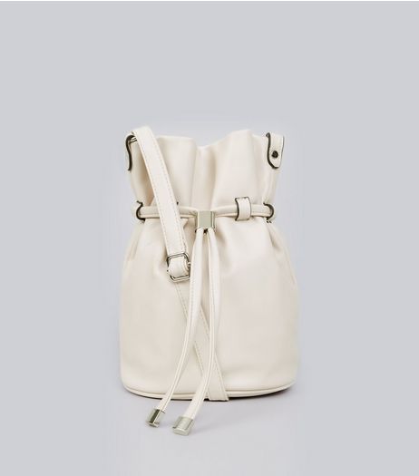 Cream Duffle Shoulder Bag | New Look