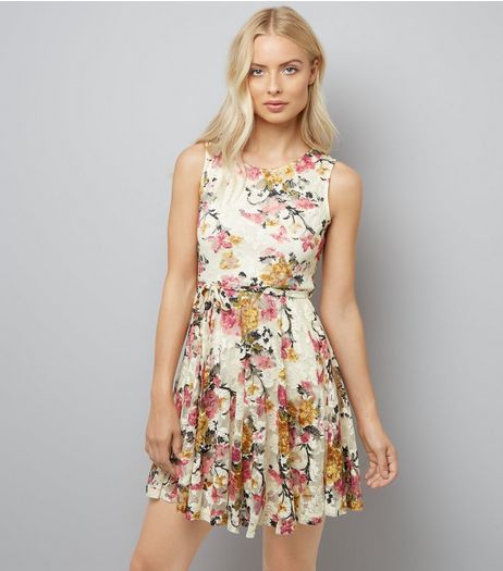 Mela Cream Floral Print Lace Dress | New Look