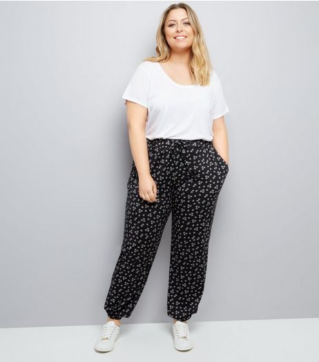 Curves Black Floral Jersey Joggers | New Look