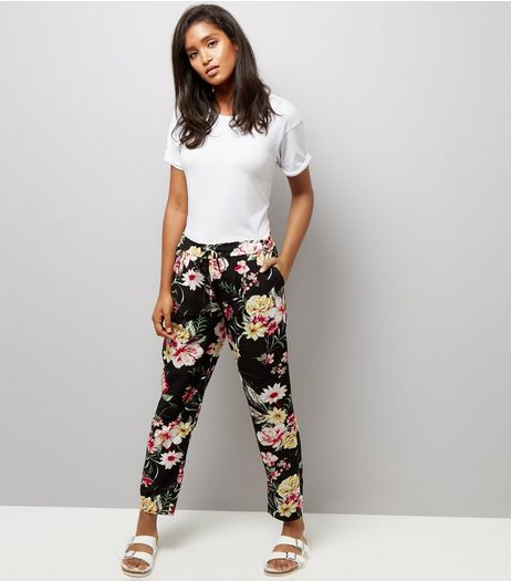 Cameo Rose Black Floral Print Drawstring Trousers | New Look