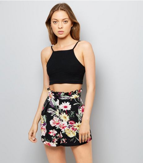 Cameo Rose Black Floral Print Shorts | New Look