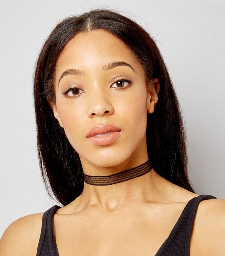 Black Skinny Lace Mesh Choker | New Look