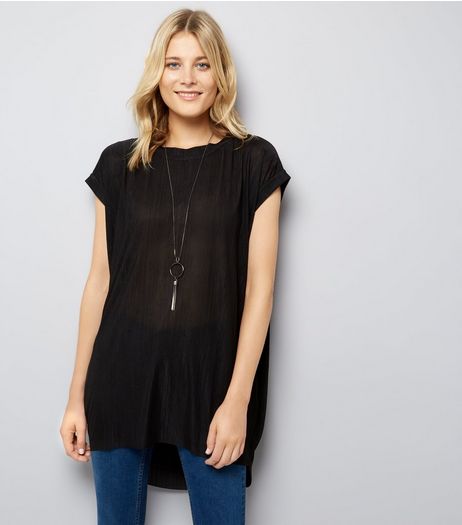 Blue Vanilla Black Dip Hem Necklace Top | New Look