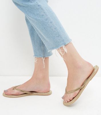 Flat Sandals | Womens Flat Heel Sandals | New Look