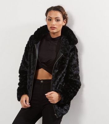 Faux Fur Coats | Womens Faux Fur Jackets | New Look